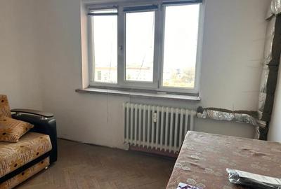 Apartament cu 3 camere decomandat în Calea București - 4