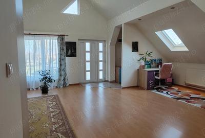 Casă cu Teren 1280 Mp în Central - 5