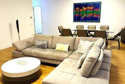 Apartament cu 5 camere decomandat, mobilat în Băneasa