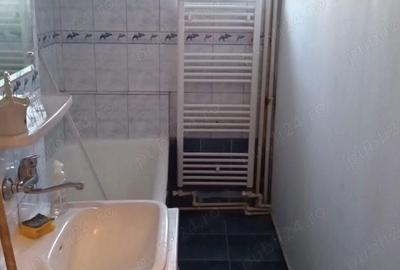 Garsonieră decomandată, mobilată în Central - 4