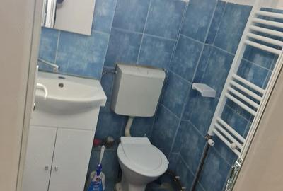 Apartament cu 2 camere nedecomandat în Craiovița Nouă - 1