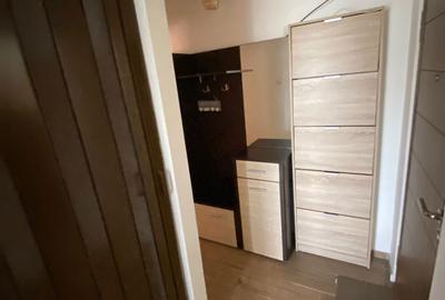 Apartament cu 3 camere semidecomandat în Central - 8