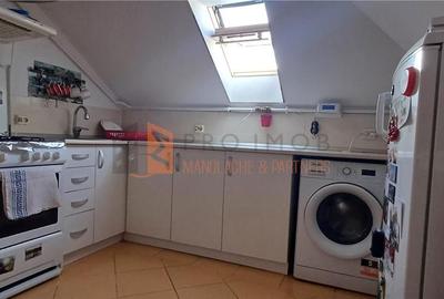 Garsonieră decomandată în Central - 8