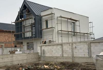 Casă cu 4 camere în Cristian - 3