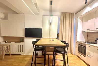 Apartament cu 3 camere, mobilat în Ultracentral