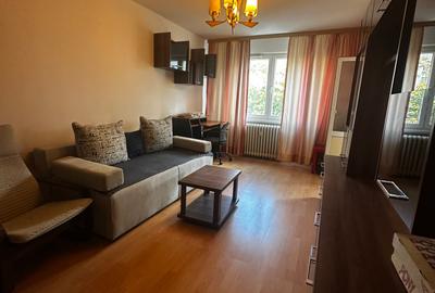 Apartament 3 Cam. Rond Baba Novac | 1985 | Bloc Anvelopat | Decomandat - 2