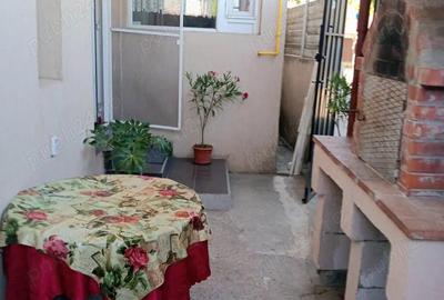 Vanzare apartament 2 camere curte si terasa mobilat utilat an 2007 - 4