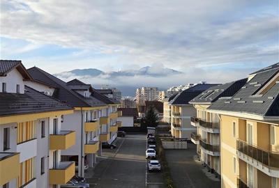 Apartament cu 2 camere decomandat în Tractorul - 1