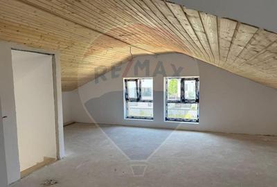 Casa de vanzare cu 5 camere ?i curte Bragadiru - 8