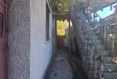 Casă cu 6 camere cu Teren 740 Mp în Mehala - 5