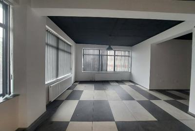 Tomis Nord, spatiu IDEAL BIROURI - 300 mp., finisat 2023 - 2