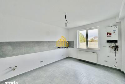 Casă cu 4 camere cu Teren 300 Mp în Domnești - 4