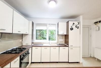 Casă individuală cu 4 camere cu Canalizare în Noua - 39