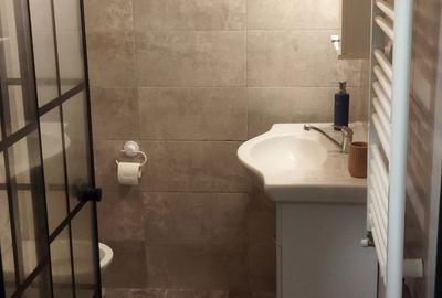 Garsonieră în Tractorul - 6