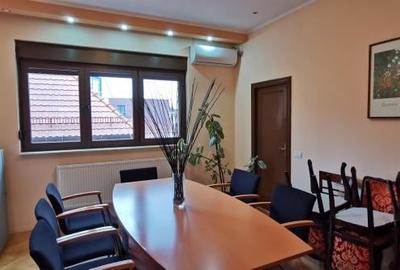 Spațiu industrial, de 130 mp, în Aviatorilor - 7