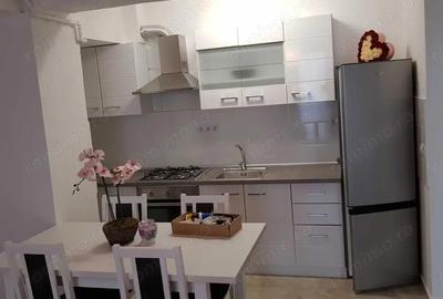 Apartament cu 2 camere decomandat în Sebastian - 2