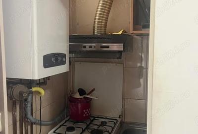 Garsonieră semidecomandată, mobilată în Baicului