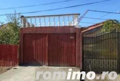 Cota 1/2 din casa si teren Podeni, jud. Arges - ID: R1983482 - 1