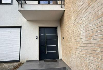 Spațiu comercial, de 77 mp, în Central - 4