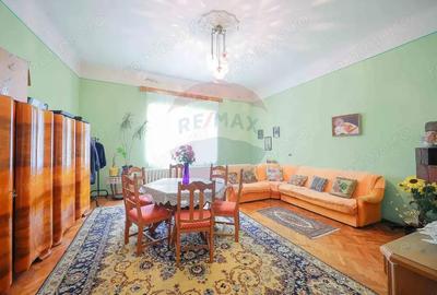 Apartament cu 5 camere nedecomandat în Central - 8
