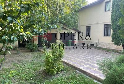 Casă individuală cu 7 camere cu Canalizare în Tătărași - 2