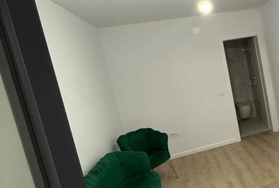 Spațiu comercial, de 20 mp, în Central - 3