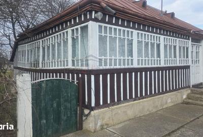 Teren de 4000 mp, în Mitocu Dragomirnei - 3