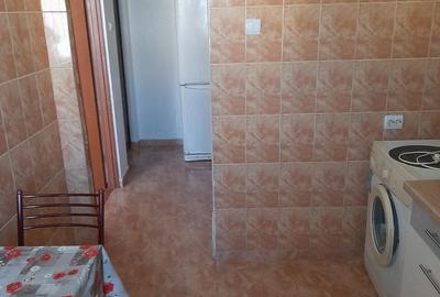 Garsonieră decomandată în Central - 1