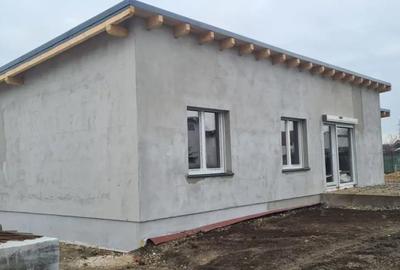 Casă cu 3 camere cu Teren 420 Mp în Gai - 1