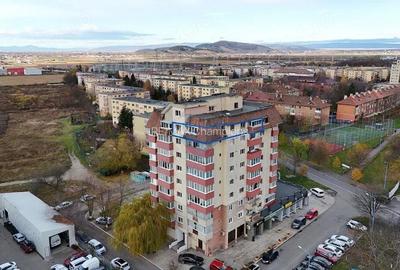 Apartament cu 4 camere decomandat în Triaj - 5