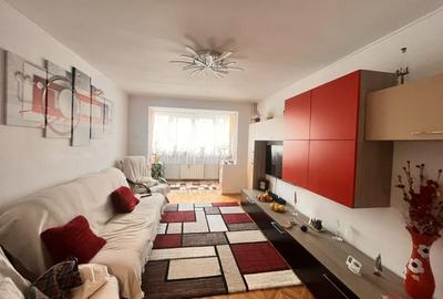Apartament cu 3 camere decomandat, mobilat în George Enescu