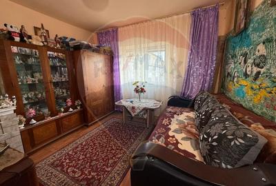 Apartament 2 camere de vanzare - Zona Lazaret - 3