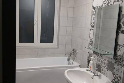 Apartament cu 2 camere decomandat în Central - 4