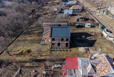 Casă individuală cu 5 camere cu Teren 1851 Mp în Fântânele (Hemeiuș) - 3