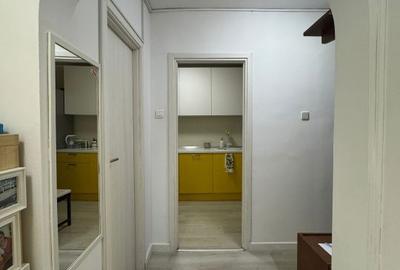 Apartament cu 3 camere decomandat în Rahova - 10