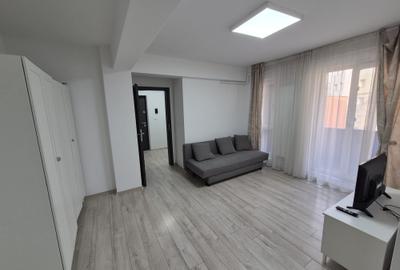 Garsonieră semidecomandată în Baza 3 - 1