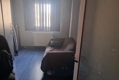 Apartament cu 3 camere decomandat în Central - 3