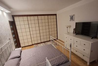 Apartament cu 3 camere decomandat în Crângași - 3