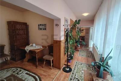 Casă cu 5 camere cu Teren 1550 Mp în Suplacu de Barcău - 13