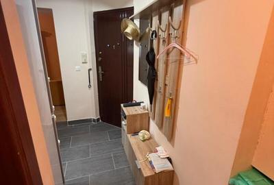 METROU TITAN, 2 cam, decomandat, et. 5/8, mob/util,bloc reabilitat - 7