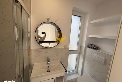 Casă cu 5 camere cu Teren 240 Mp în Chinteni