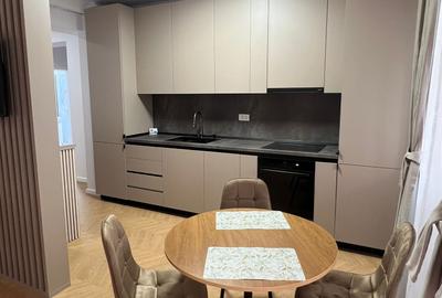 Apartament cu 2 camere decomandat, mobilat în City Park Mall - 8