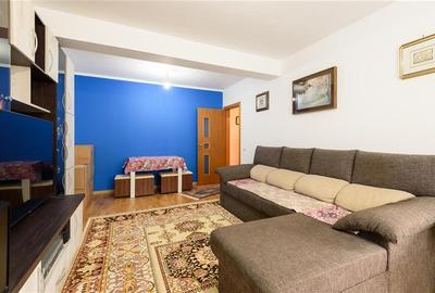 Apartament cu 2 camere decomandat în Tractorul - 3