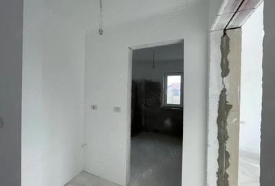 Apartament cu 2 camere decomandat în Giarmata - 3
