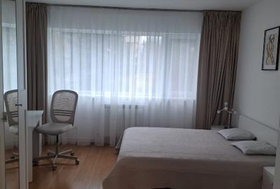 Apartament cu 3 camere în Central - 16