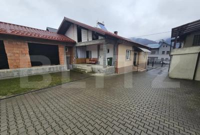 Casă cu 5 camere în Central - 5