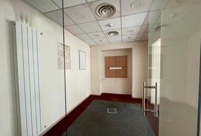 Spa?iu comercial ultracentral de inchiriat 165 mp, Bd. - 10
