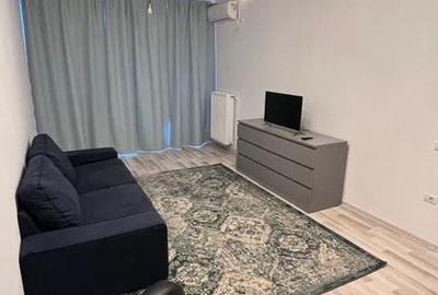Apartament cu 2 camere decomandat, mobilat în Central