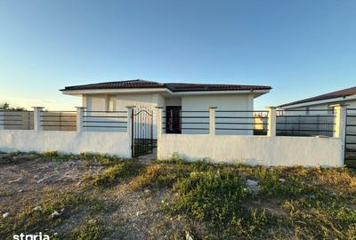Casă cu 4 camere cu Teren 369 Mp în Berceni