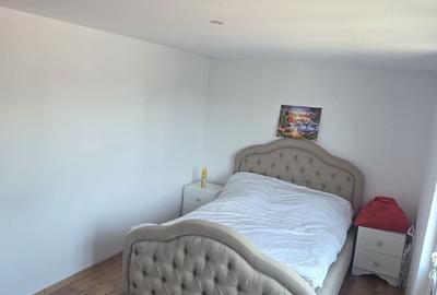 Casă cu 3 camere în Central